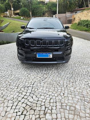 JEEP COMPASS 1.3 T270 TURBO FLEX LONGITUDE AT6 JEEP COMPASS 1.3 T270 TURBO FLEX LONGITUDE AT6